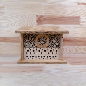 Wildbienen-Nisthilfe rechteckig klein natur
