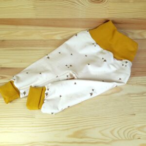 Baby-Hose 62/68 mit Bienendruck beige/senfgelb